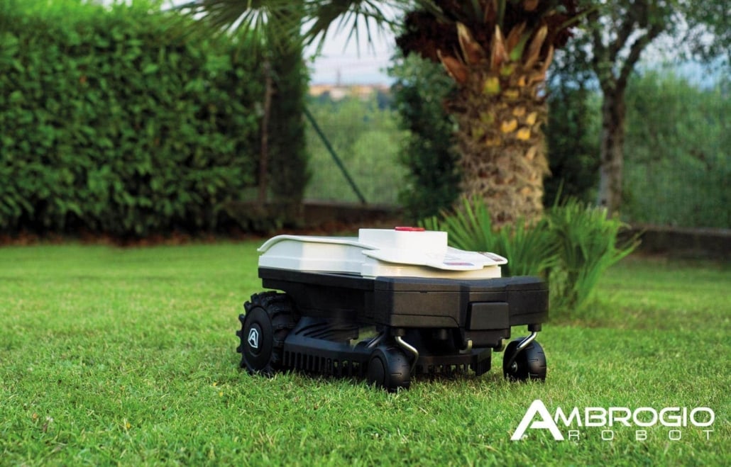 Meer Formuleren Merchandiser Ambrogio Robot | Robotmaaiers | HH-Garden